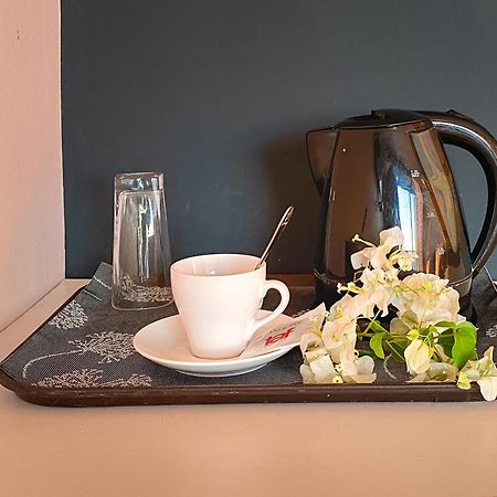 Hotel Villa Les Orchidees Ambatoloaka  Eksteriør bilde